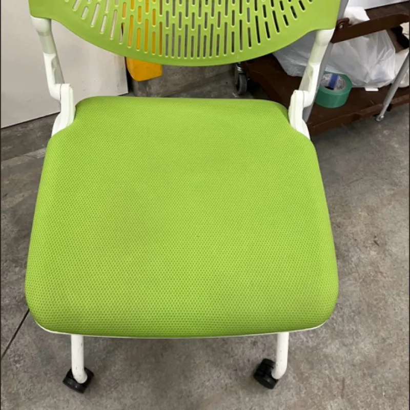 メッシュチェア