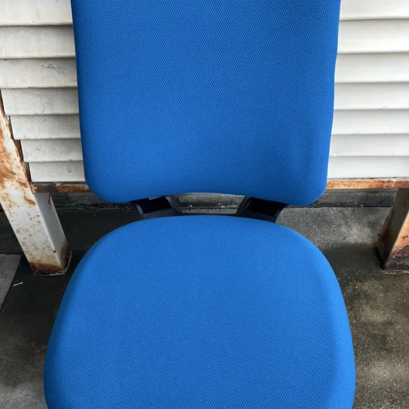 ｜汚れリフレッシュ　60脚洗浄