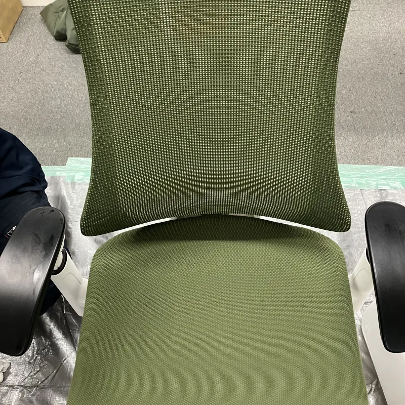 チェアの汚れ洗浄｜プロ仕上げ50脚