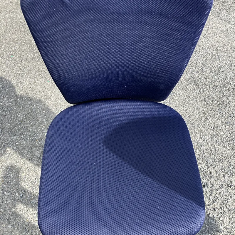 チェア背もたれの汚れ美観回復