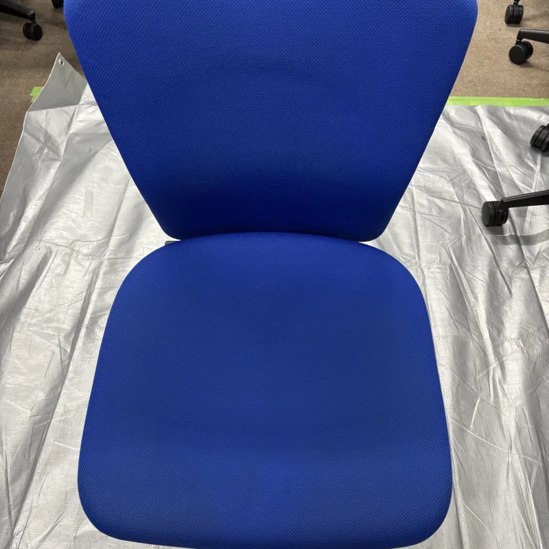 チェア座面の汚れ洗浄