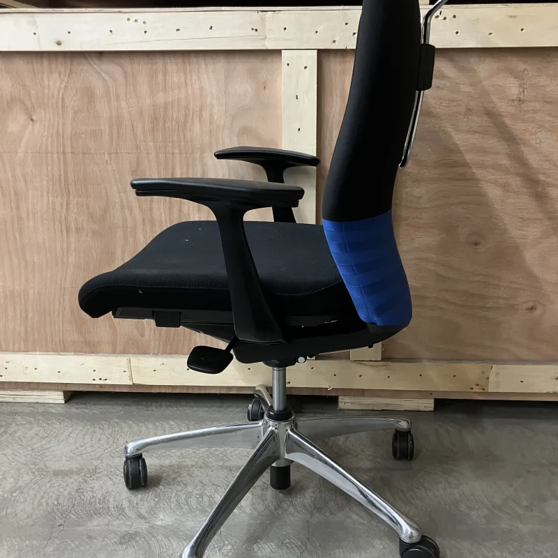 フィーゴ　上下昇降　30脚