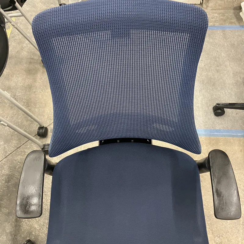 イトーキ　エフチェア