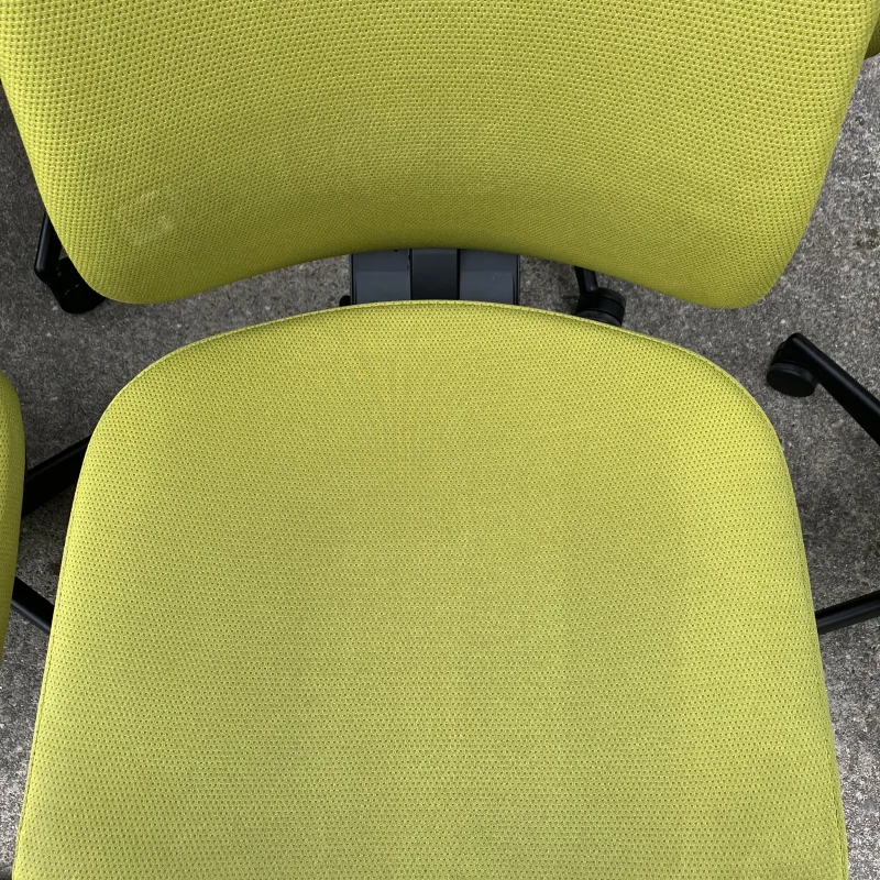 チェア座面の汚れ除去　ウィザード