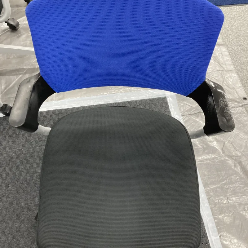 チェア座面の汚れ美観回復