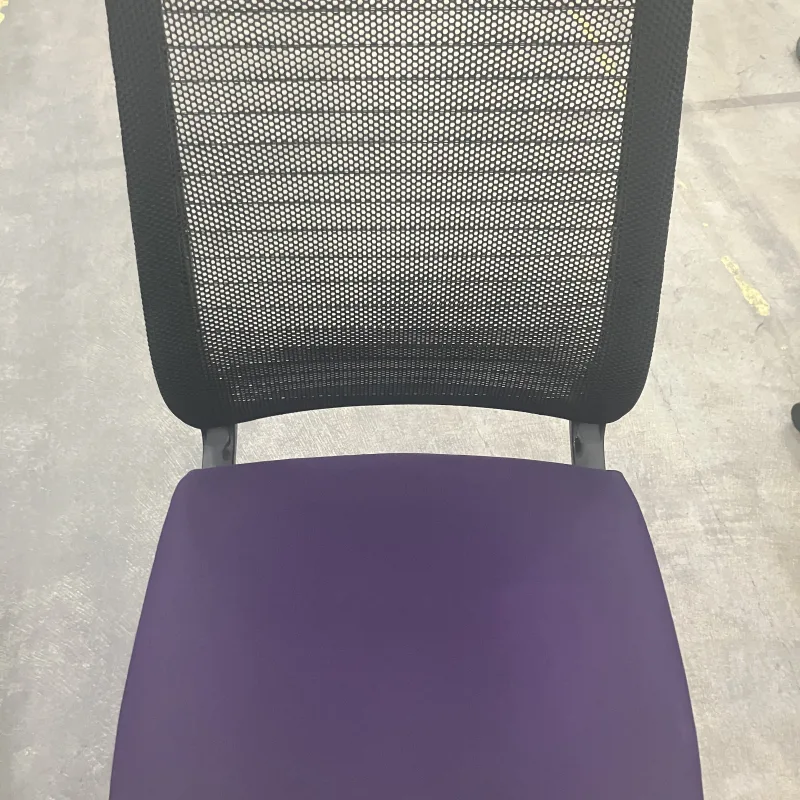 千葉県柏市 Steelcase Think OAチェアのシンクチェア クリーニング後