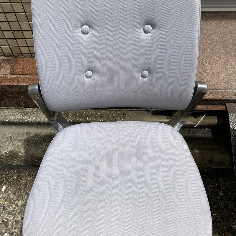 愛知県名古屋市 イトーキ レヴィ OAチェアの事務所/椅子/クリーニング　レヴィ クリーニング後