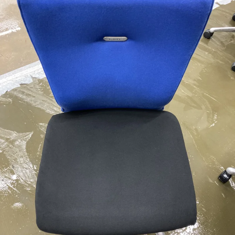 千葉県 柏市 オカムラ フィーゴ OAチェアのオカムラ フィーゴ 200脚を定期メンテナンス クリーニング後
